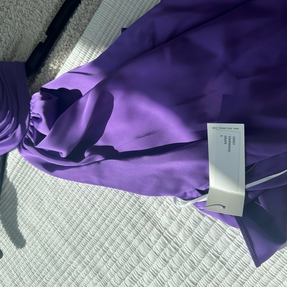 Sidrit Gown - Katie May - Picture 2 of 3